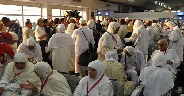 Tunisie : Le Hajj coûte entre 26,7 mille dinars et 34,3 mille dinars pour les pèlerins parrainés par les Tunisiens de l’étranger