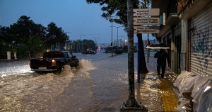 Inondations Dévastatrices Frappent à Nouveau le Centre de la Grèce : La Ville de Vólos en État d&#039;Alerte après une Tempête Meurtrière