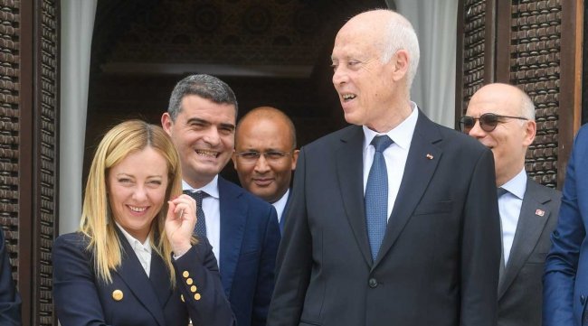 زيارة رئيس الجمهورية التونسية إلى العاصمة الإيطالية لحضور القمة الإفريقية الإيطالية