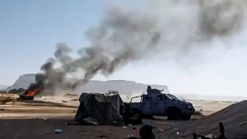 أزمات متصاعدة في اليمن: مئات السياح العالقين وجبهات مفتوحة شرق البلاد