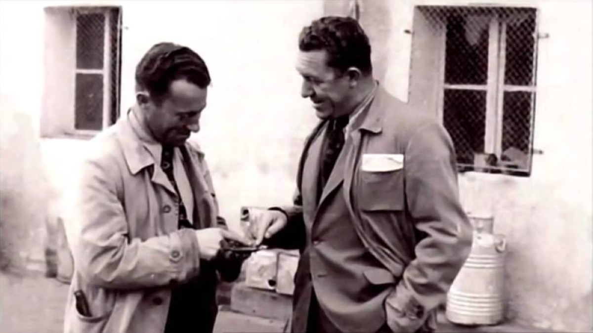 من غرفة غسيل إلى إمبراطوريتين متعاديتين: القصة الكاملة لحرب الإخوة التي صنعت «أديداس» و«بوما»