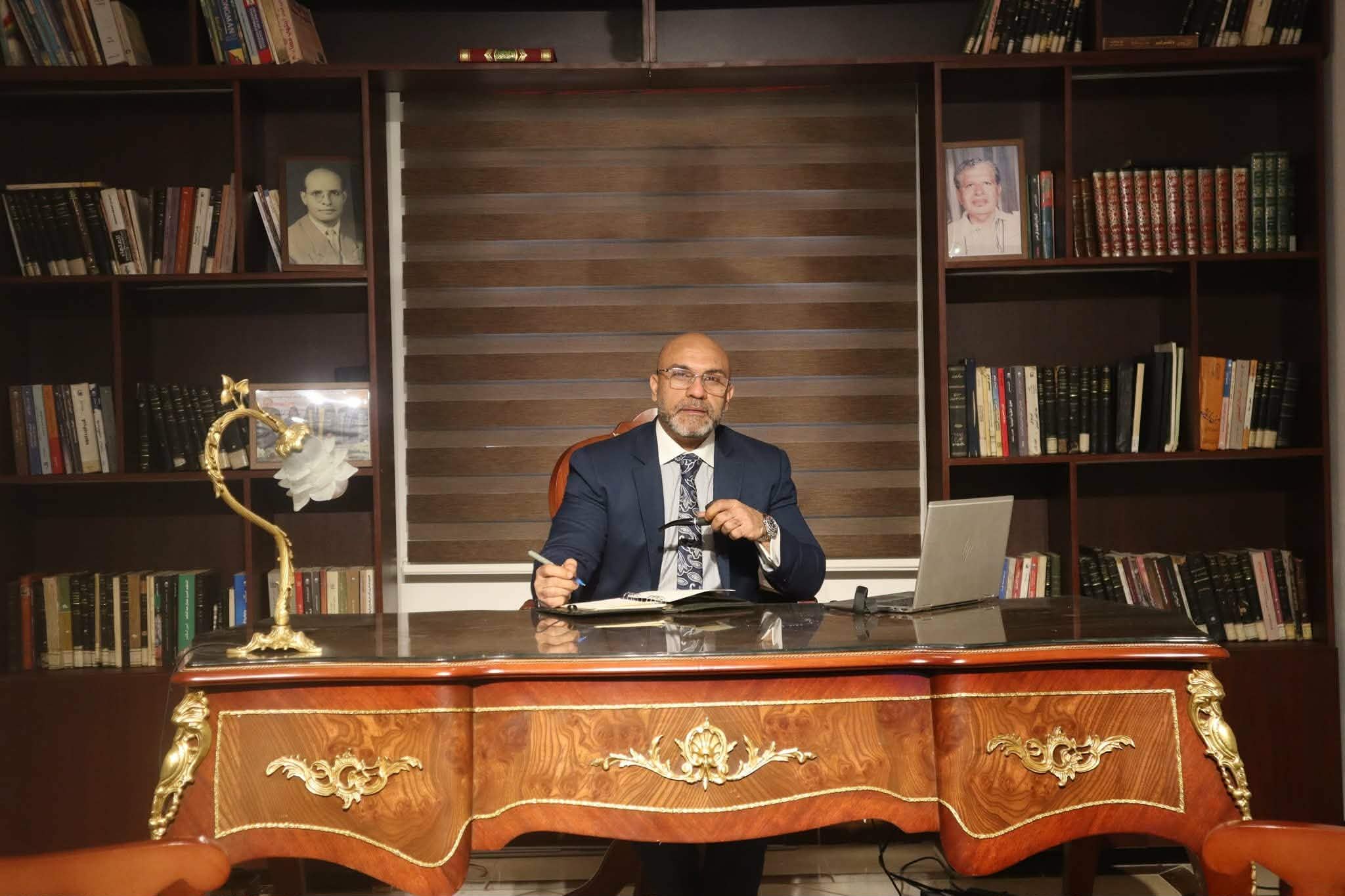 «رقعة الشطرنج الكبرى».. أحمد عكّاشة يقدّم قراءة استراتيجيّة في علم الجيوبولتيك ومستقبل القوى العالميّة