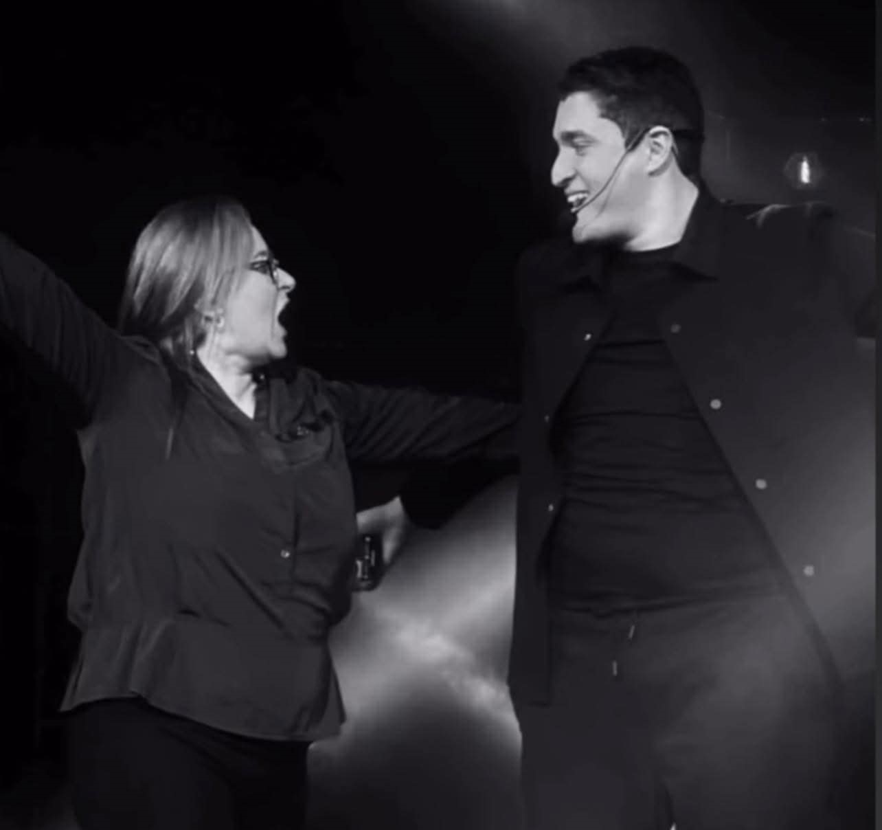 في المسرح البلدي بتونس: ممثل من نار ومخرجة تُحسن شدّ الأوتار