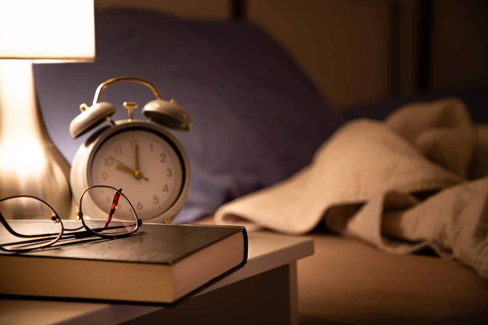 النوم القليل يزيد خطر السكتة الدماغية والنوبات القلبية لدى النساء