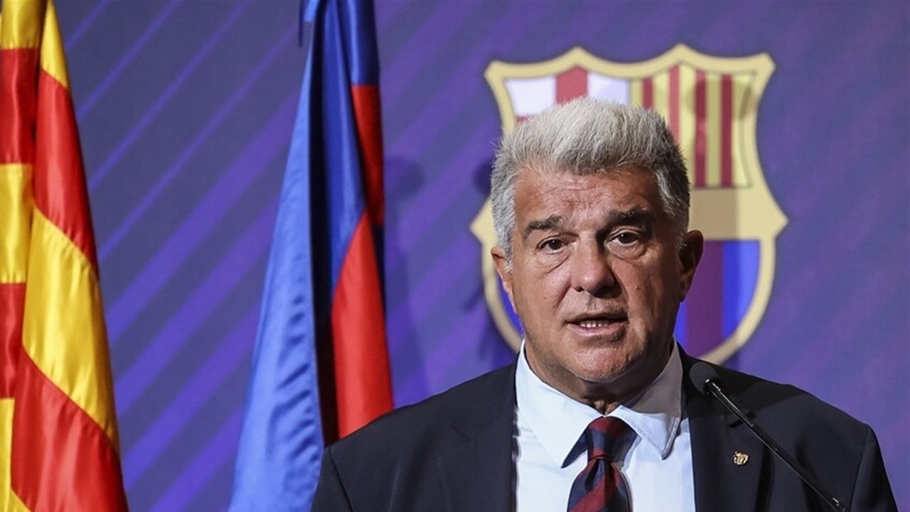 زلزال إداري في «كامب نو»… لابورتا يستقيل ليفتح معركة رئاسة برشلونة