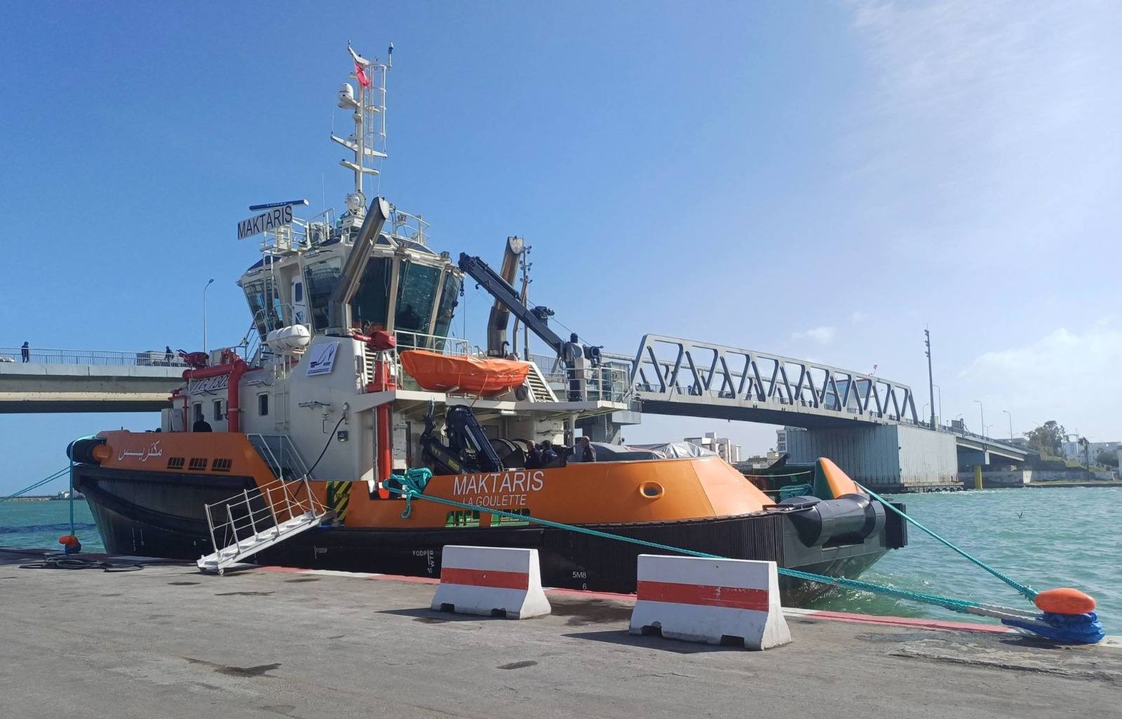 تعزيز أسطول ميناء بنزرت… دخول الجرّار “مكتريس” حيّز الاستغلال
