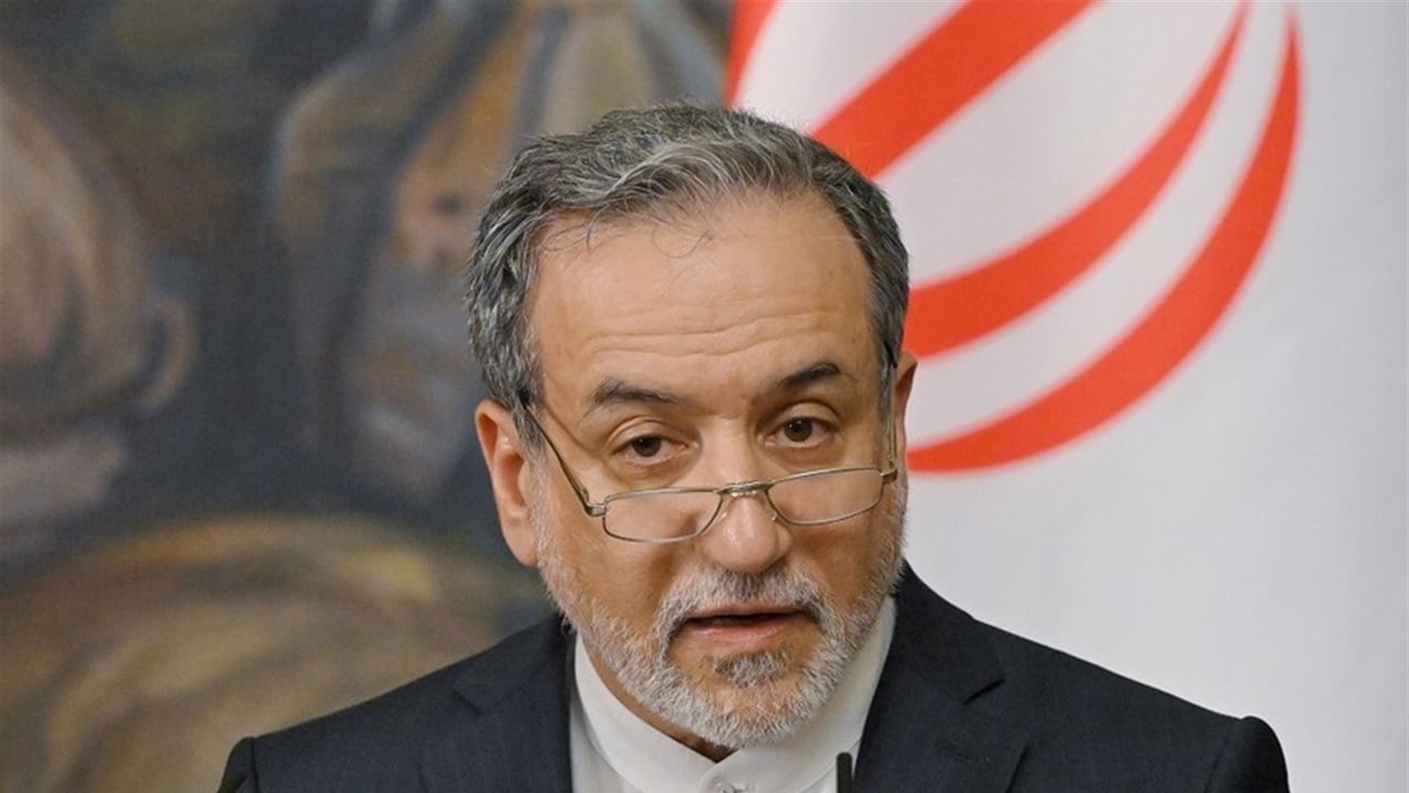 عراقجي: الاتفاق مع واشنطن “في متناول اليد”… وطهران تتمسك بحقها النووي