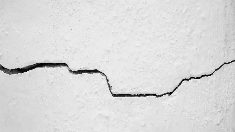 نور الدين النوري يكشف عن 8467 مشروعًا تربويًا ويصف الفيضانات الأخيرة بـ"فوبيا الجدران"