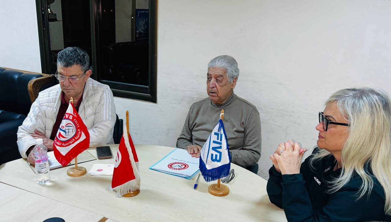 رسميا الإيطالية اليساندرا كامبدالي مدربة للمنتخب التونسي سيدات لكرة الطائرة