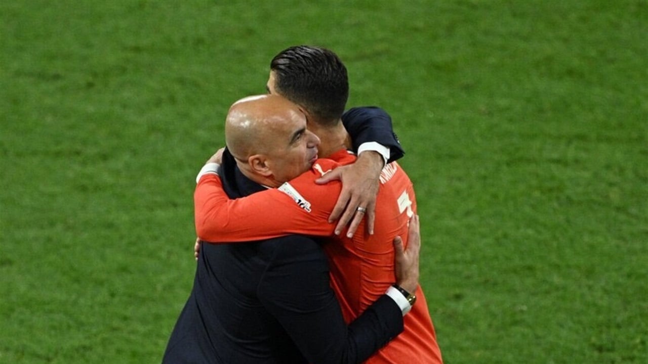 مارتينيز يقطع الشك باليقين: رونالدو مستمر… وأسطورة البرتغال لم تقل كلمتها الأخيرة!