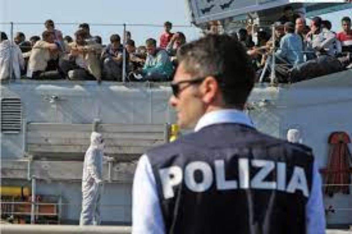 قرار صادم: المحاكم الإيطالية ترفض طلبات اللجوء للمهاجرين التونسيين وتفتح باب الترحيل