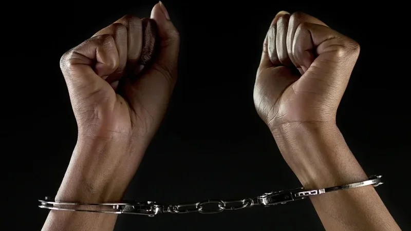 60 سنة سجناً… سقوط “إمبراطورة العقارات المزوّرة” يهزّ أركان الدولة