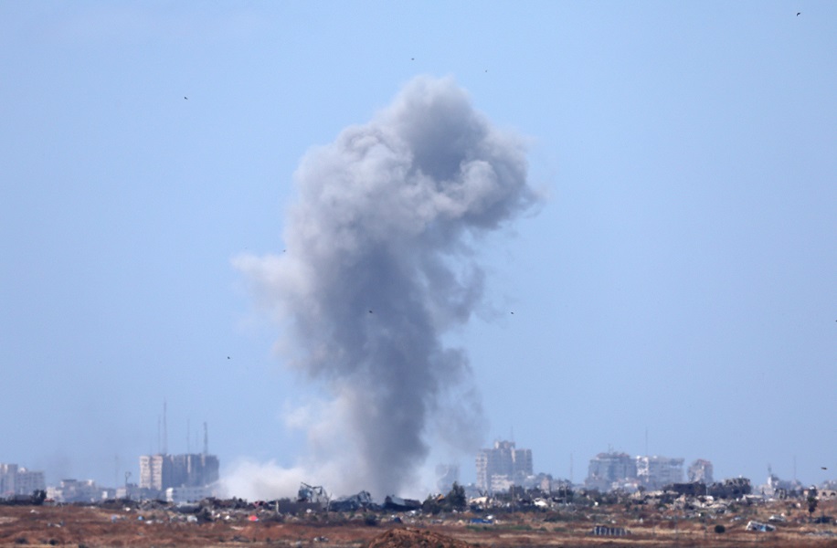 غزة تتأزم: التصعيد الإسرائيلي يفاقم الأزمة الإنسانية