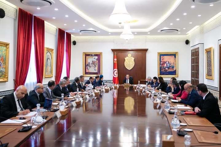 تونس تتخذ خطوة حاسمة نحو تعزيز الاقتصاد وتحسين مناخ الأعمال
