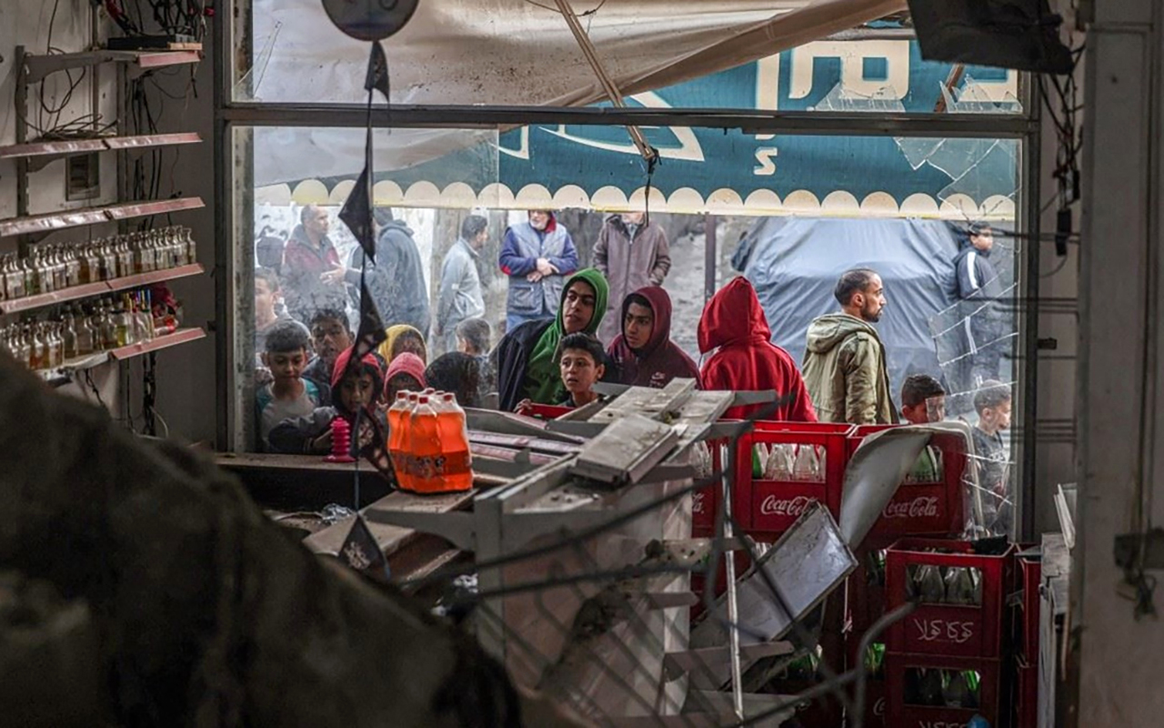 تحذيرات من انتشار الأمراض في قطاع غزة: الكوليرا والجفاف يهددان المدنيين