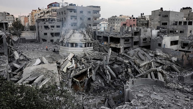 كارثة إنسانية في غزة: حملة إسرائيلية تقتل المئات وتدمر عائلات بأكملها