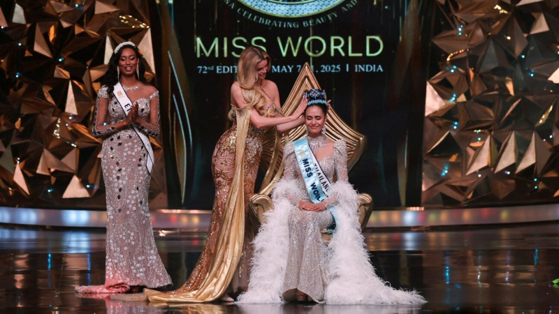 👑 تايلاند تحتفي بتتويج أوبال سوتشاتا تشوانغسري ملكة جمال العالم 2025! 👑