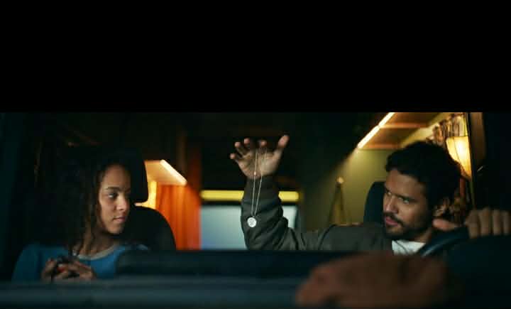 "الراكب" يصل إلى تونس... فيلم رعب عالمي يحول الطريق السريع إلى جحيم لا مهرب منه