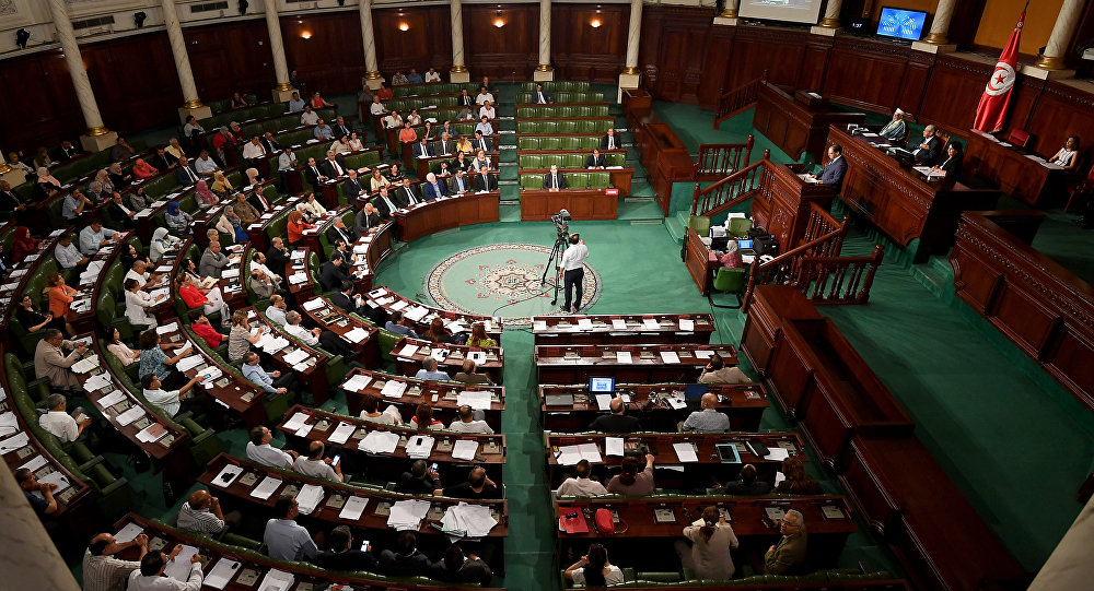 النواب يوافقون على قروض ضخمة لتونس من البنك الإفريقي والصندوق العربي والمملكة العربية السعودية