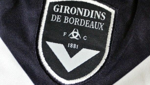 نادي بوردو الفرنسي يعلن نزوله إلى دوري الدرجة الثالثة بعد إفلاسه
