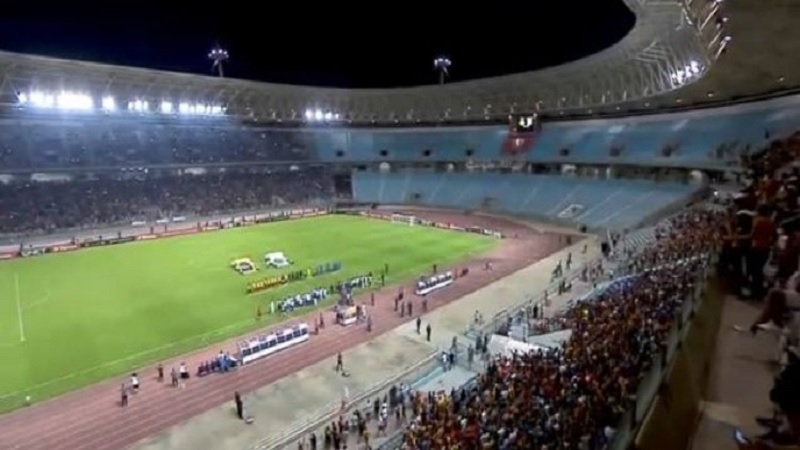🔥 البطولة التونسية بلا جمهور ضيف... من يحرم كرة القدم من روحها؟