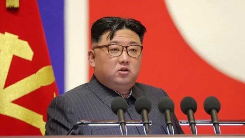 كوريا الشمالية تشهد تحولات مهمة: زعيمها يقيل جنرالًا بارزًا ويدعو لاستعدادات عسكرية مكثفة