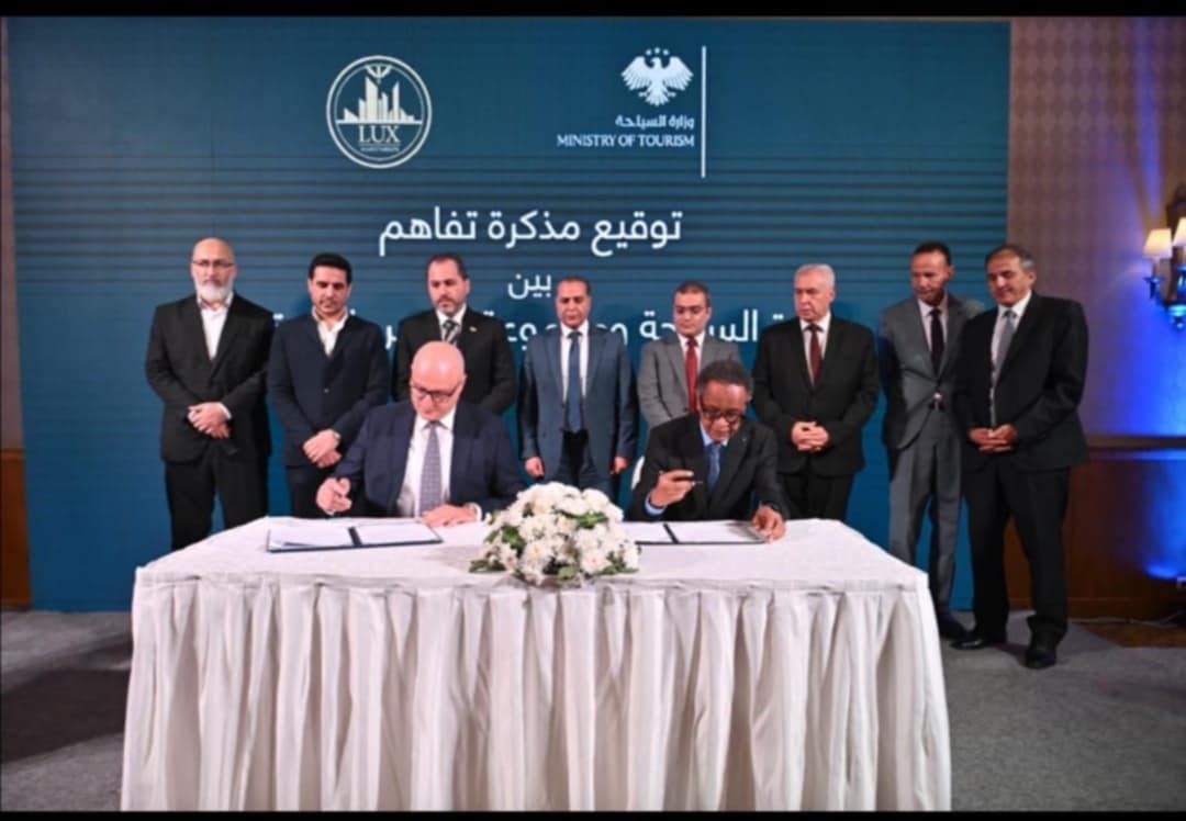 توقيع عقد استثماري بين اتحاد إذاعات الدول العربية وشركة "لوكس للاستثمار" لتحويل فندق "الكارلتون" بدمشق إلى وجهة سياحية عالمية