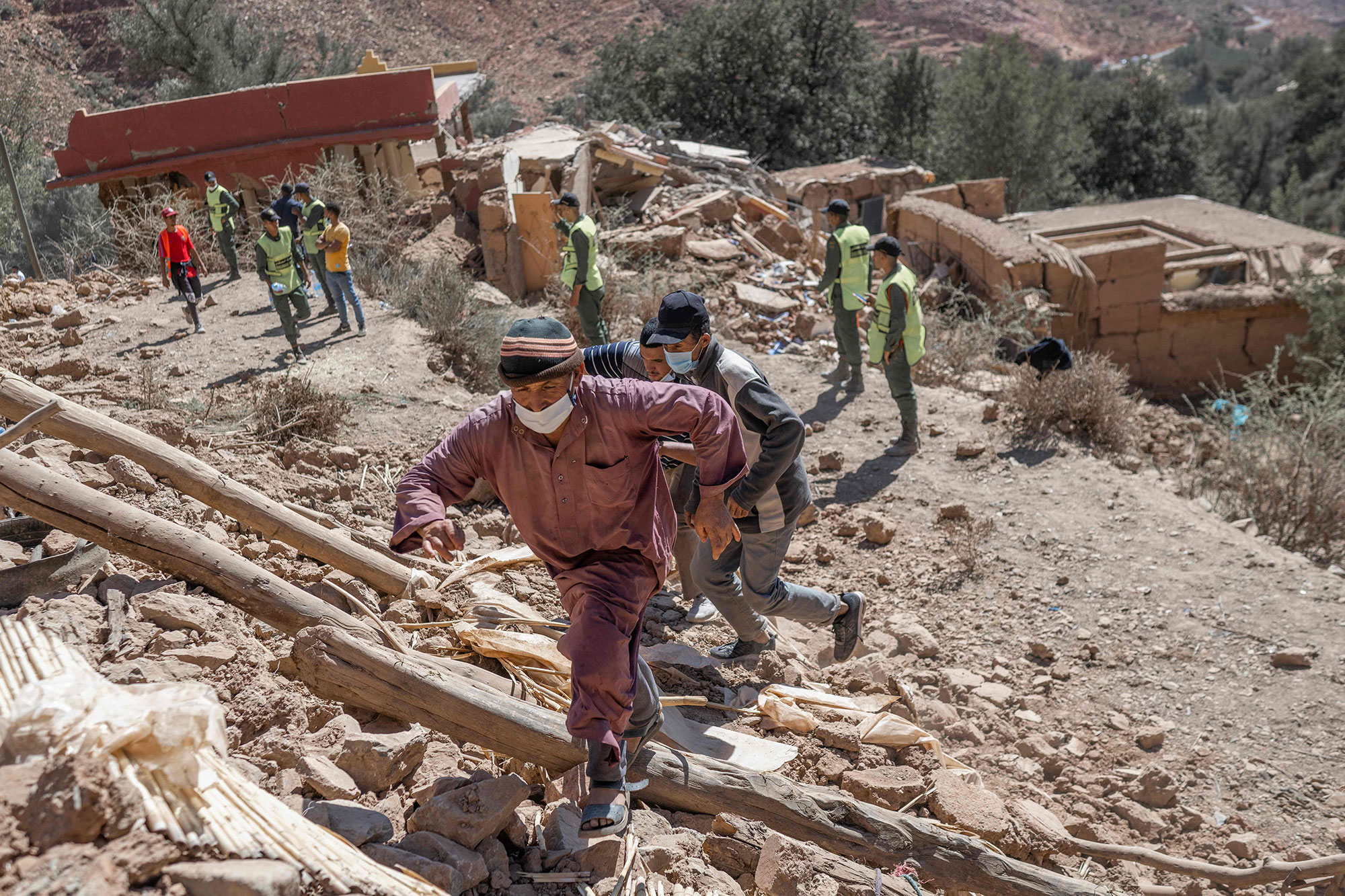 ارتفاع حصيلة ضحايا الزلزال في المغرب إلى 2862 قتيلاً و2562 مصابًا