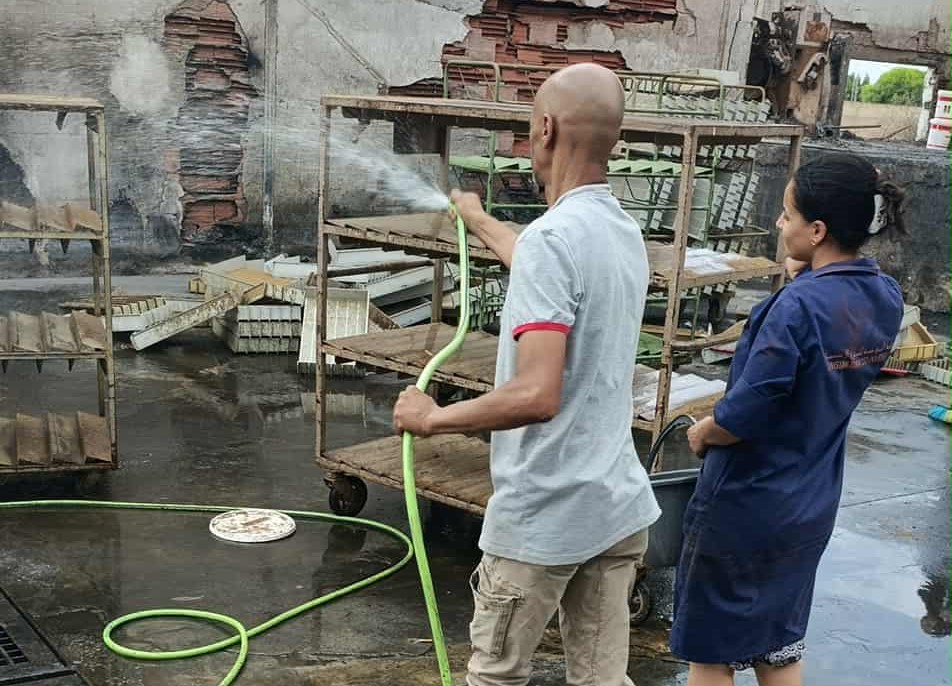 حريق بمصنع التبغ في قرمبالية يسلط الضوء على تحديات الأملاك المصادرة