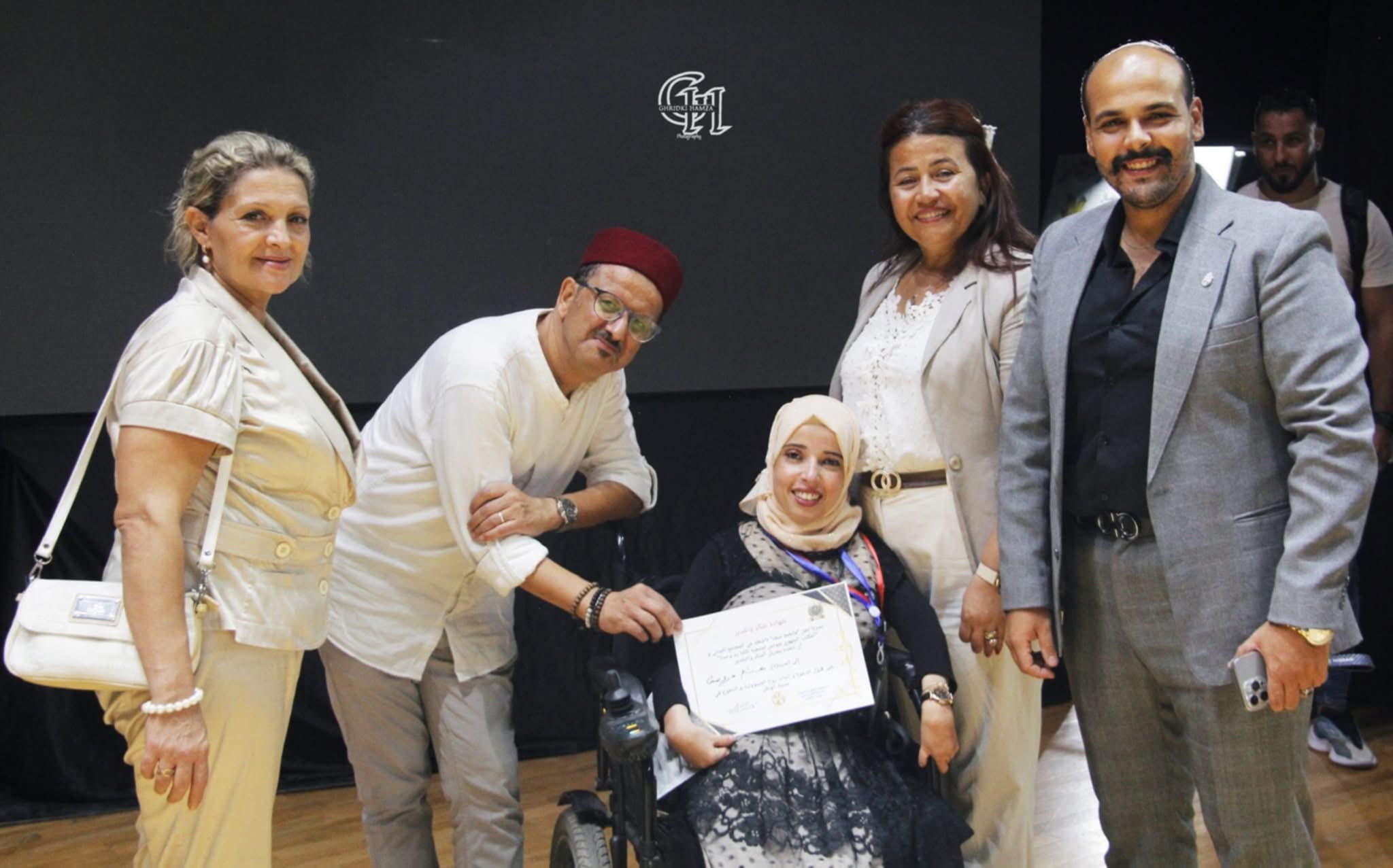 فاطمة بن سعد تنجح في تنظيم حفل خيري بالمركب الثقافي بالمنزه السادس