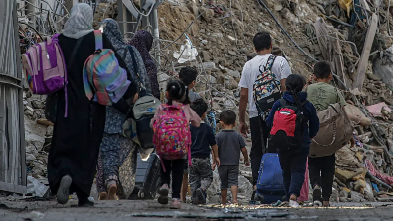 الأونروا تحذر: 1.9 مليون نازح قسراً في غزة وسط حملة إسرائيلية مدمّرة