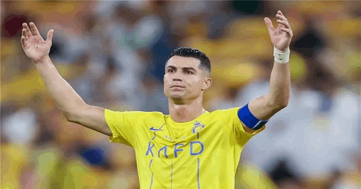 بعد رباعية العين.. إعلامي سعودي يطالب برحيل رونالدو عن النصر!