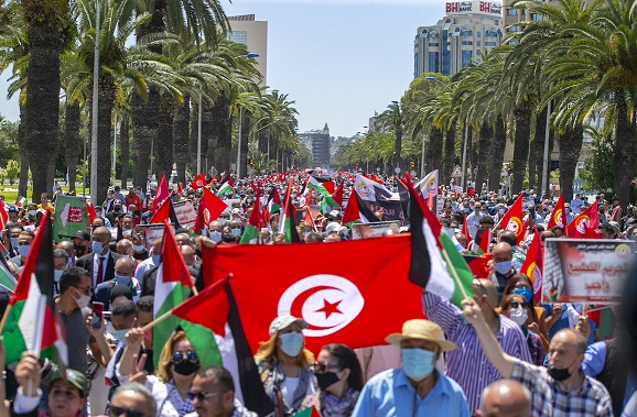 تونس ترفع شعلة الدعم للفلسطينيين: نداء للعالم لوقف الاحتلال الصهيوني