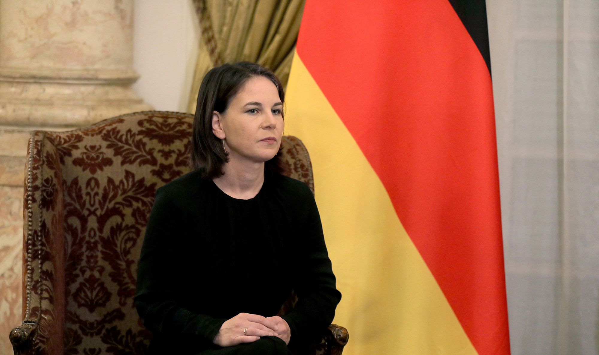 وزيرة الخارجية الألمانية تؤكد عدم وجود اتصال مباشر مع الرهائن الألمان في غزة