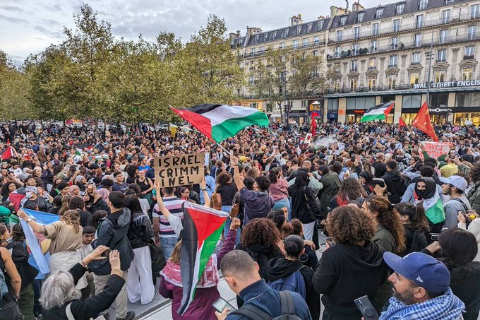 آلاف الأشخاص يتظاهرون في باريس تضامنًا مع الفلسطينيين بعد رفع حظر التظاهر