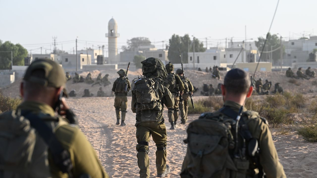 اعلان الجيش الإسرائيلي زيادة قواته داخل قطاع غزة مع تصاعد التوتر