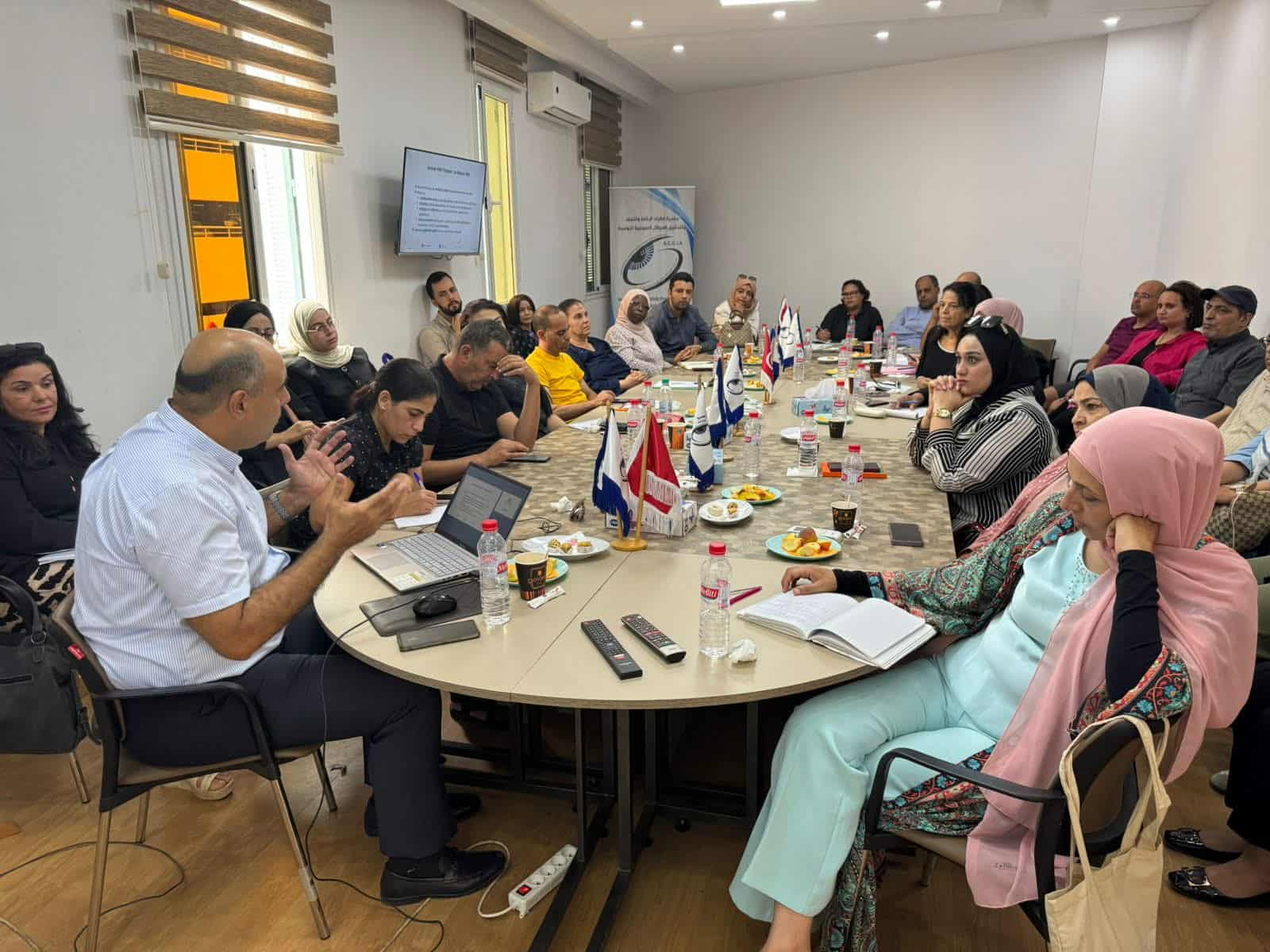 الرقابة العمومية المعاصرة بين دمج الحوكمة الابتكار  والشراكة مع المواطنين