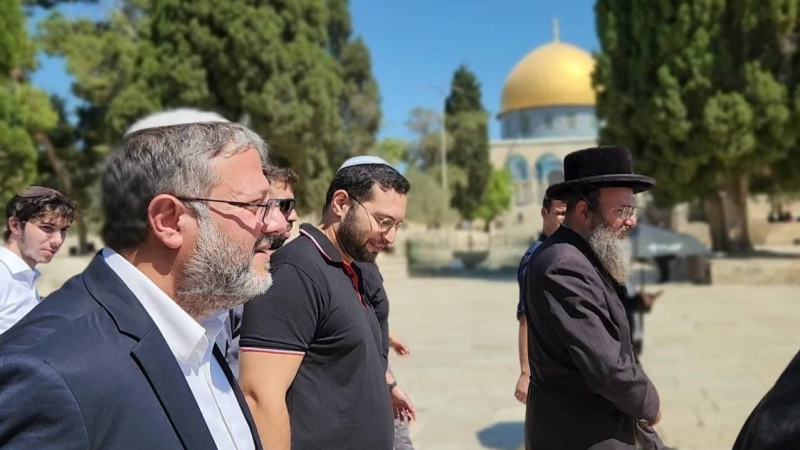 وزير الأمن القومي الإسرائيلي يقتحم مجددًا باحات الأقصى وسط توتّر إقليمي متصاعد