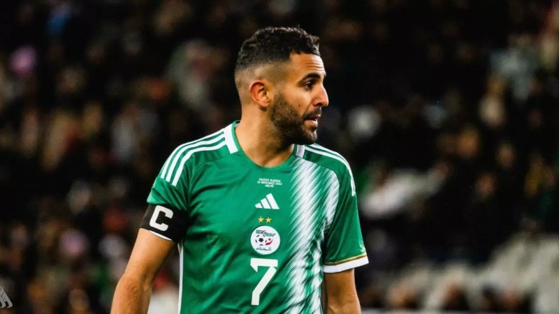رياض محرز يعلن: مونديال 2026 سيكون الأخير لي مع الجزائر بعد قيادة الخضر للتأهل
