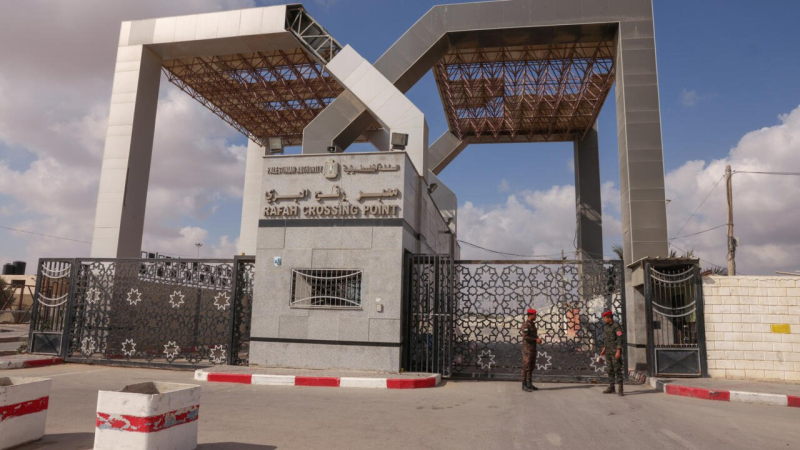 الاحتلال يغلق معبر رفح "حتى إشعار آخر"... رغم إعلان فلسطيني عن إعادة فتحه