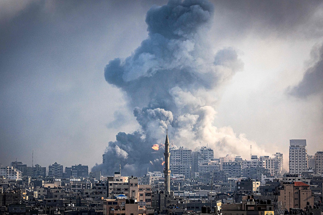 مفكر استراتيجي يكشف عن سيناريوهات لحل الأزمة: هل توافق مصر على عودة قطاع غزة إلى إدارتها؟