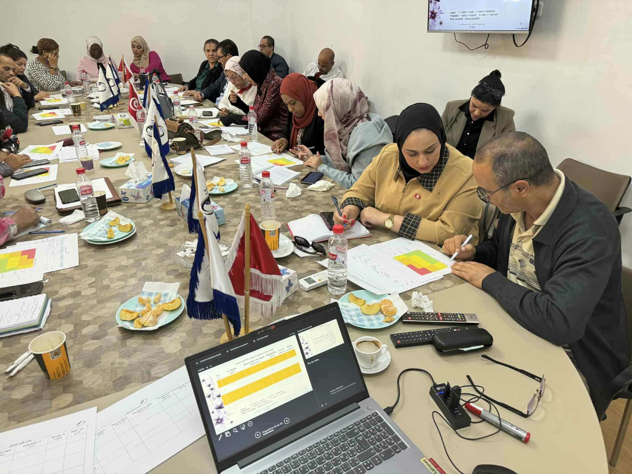 الحوكمة وإدارة المخاطر في تونس: رؤية استراتيجية متكاملة