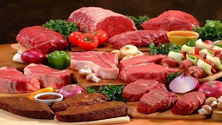 تحذير من احتمال ارتفاع أسعار اللحوم في تونس إلى 50 دينارًا للكيلوغرام