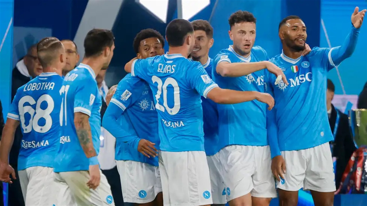 نابولي يسيطر على الرياض… ديفيد نيريس يقود الفريق للتتويج بالسوبر الإيطالي