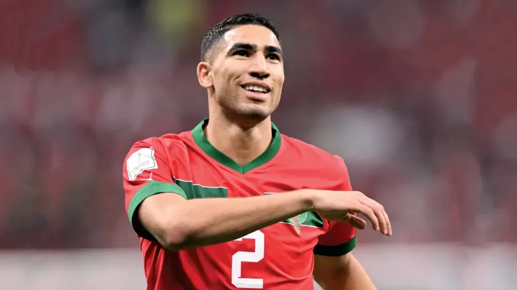 حكيمي يرفع الراية العربية… تشكيلة الأحلام العالمية 2025 تكشف نخبتها