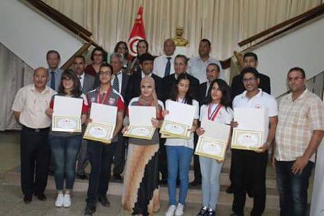 ولاية المنستير تكرم ابناء الجمعية التونسية لمستقبل العلوم و التكنولوجيا
