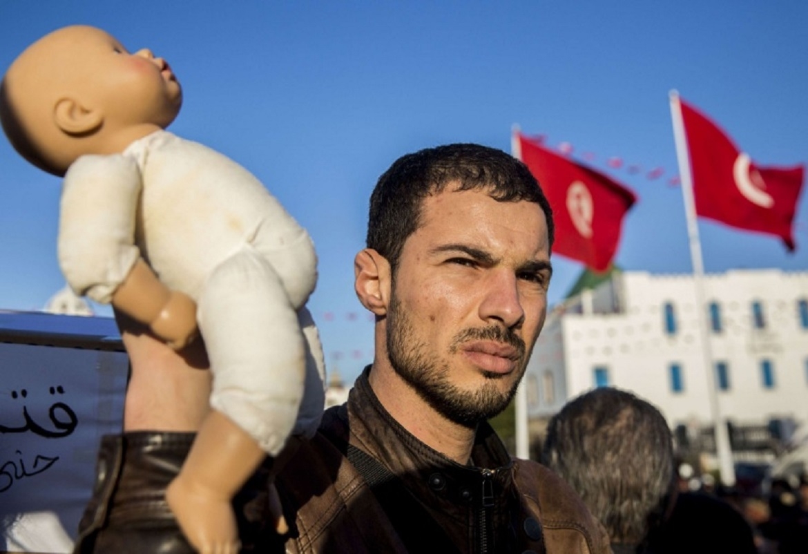صيحة فزع في تونس لوقف ظاهرة بيع الرضع