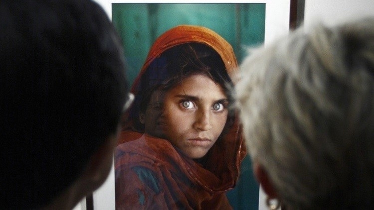 ترحيل "موناليزا أفغانستان" بعد سجنها 15 يوما